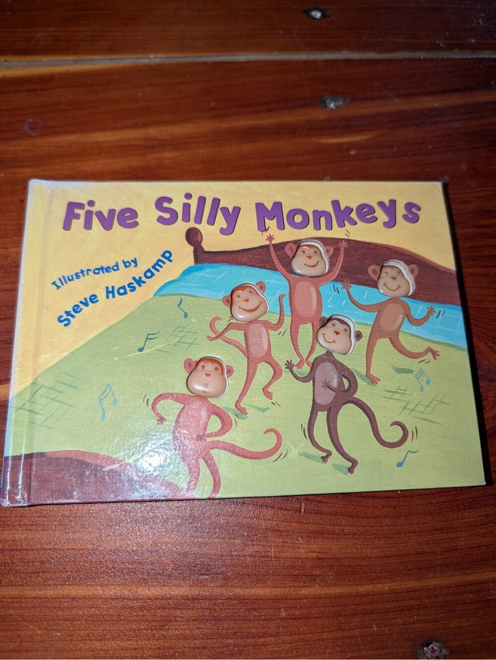 Five Silly Monkeys Illustrated by Steve Haskamp
